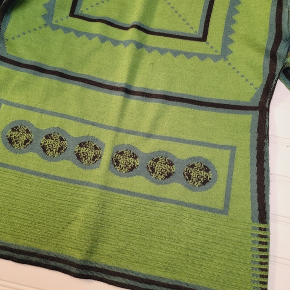 Vintage Hot & Delicious Sweater - Picture 8 of 9